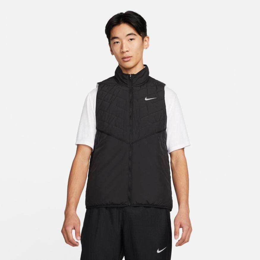 Soccer Plus | NIKE Men's Nike Therma-FIT Repel Synthetic-Fill Running Vest