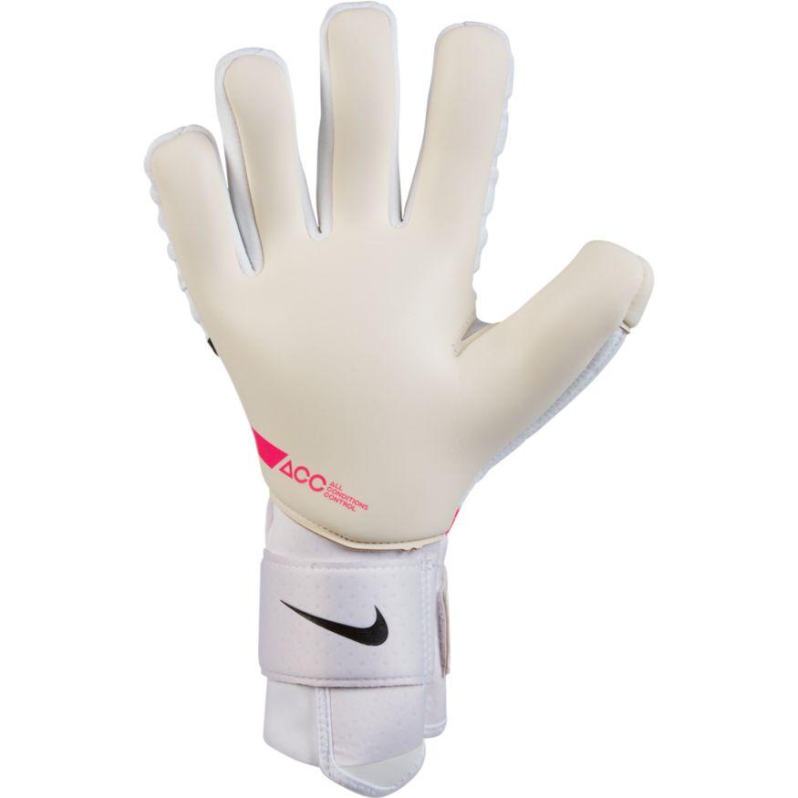 nike elite goalkeeper gloves